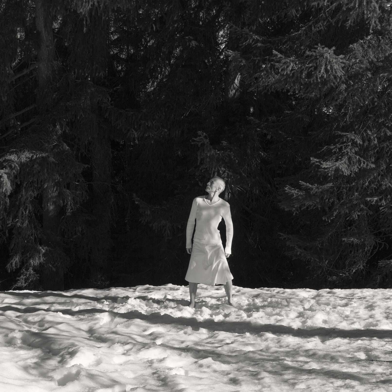 Homme, autoportrait, Francois, Delebecque, jupe, blanche, neige, montagne,atelier, man, selfportrait, skirt,white, snow, mountain